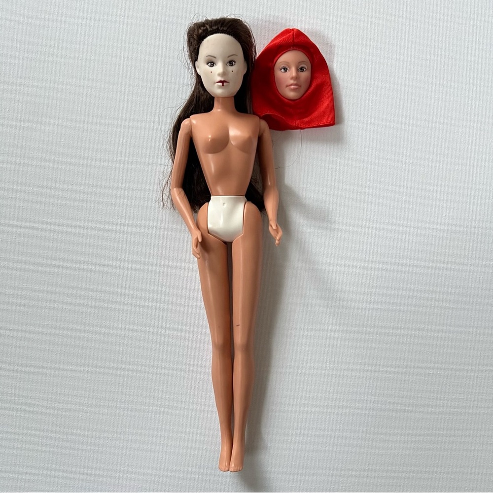 Hasbro Star Wars Queen Amidala Hidden Majesty nude doll with mask